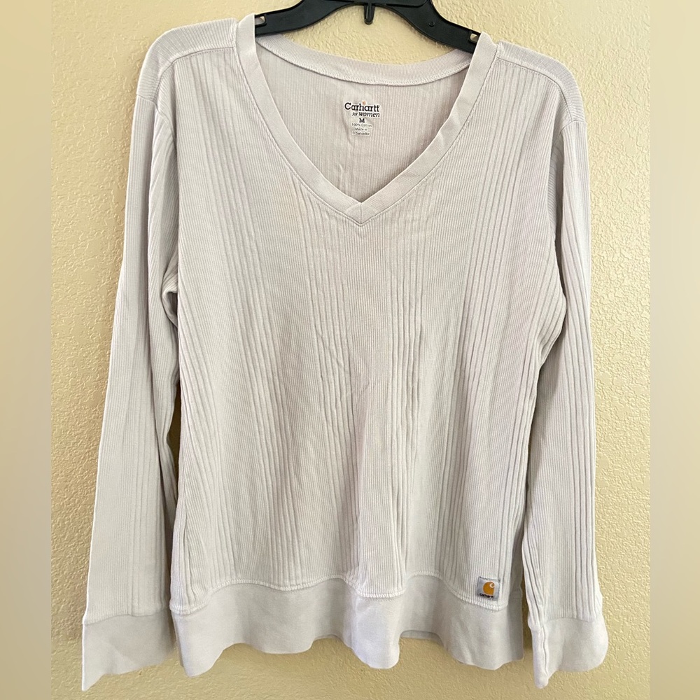 Carhartt Women's Long Sleeve V-Neck Ribbed Top in Light Gray